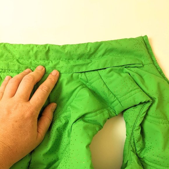 PLACE Girls Green Vest with Hood Side 7/8 - Picture 11 of 15